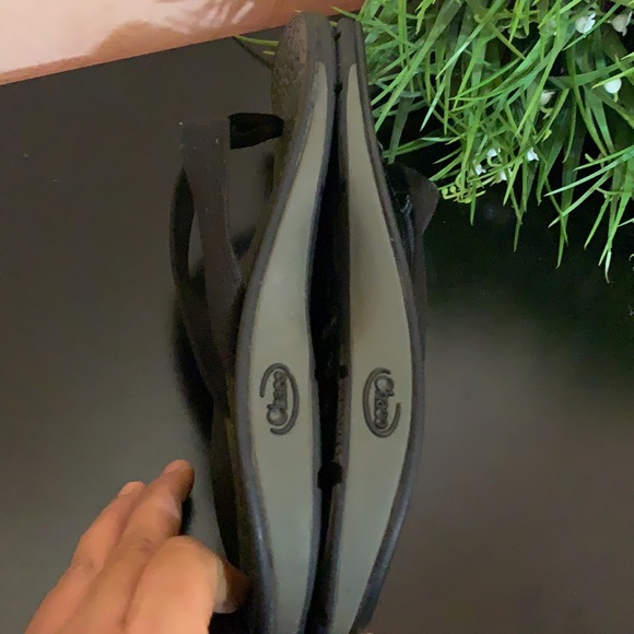 CHACO SANDALS 🎉🎉 - Picture 7 of 8